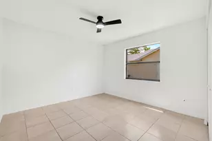 731 SE Majestic Terrace, Port Saint Lucie, FL 34983 - Photo 27