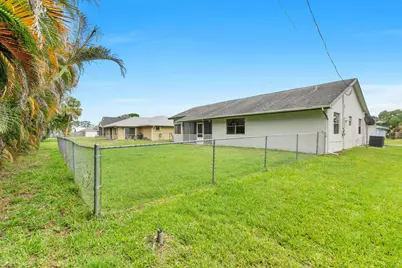 731 SE Majestic Terrace, Port Saint Lucie, FL 34983 - Photo 43