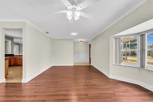 2411 NW 87th Ave, Sunrise, FL 33322 - Photo 11
