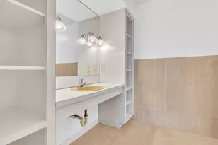 2411 NW 87th Ave, Sunrise, FL 33322 - Photo 19