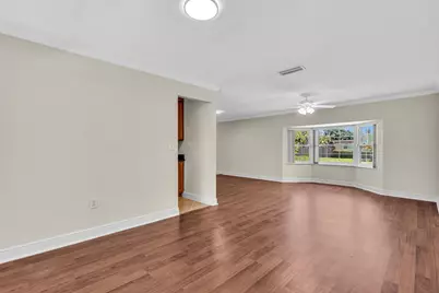 2411 NW 87th Avenue, Sunrise, FL 33322 - Photo 13