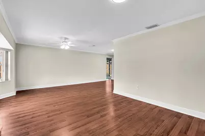 2411 NW 87th Avenue, Sunrise, FL 33322 - Photo 7