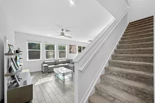 1817 Lake Cove Dr, Lake Worth, FL 33460 - Photo 5