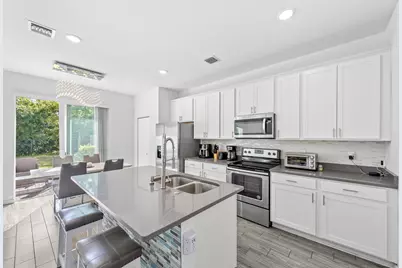 1817 Lake Cove Drive, Lake Worth, FL 33460 - Photo 11