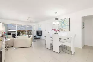 907 Marina Dr, North Palm Beach, FL 33408 - Photo 9
