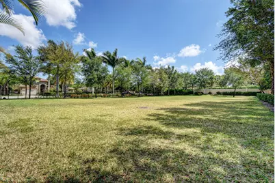 10247 Isle Wynd Court, Boynton Beach, FL 33437 - Photo 77