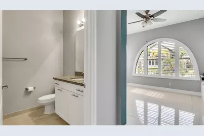 9040 W Watercrest Cir Circle W, Parkland, FL 33076 - Photo 7