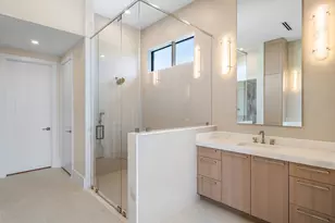 748 NE 72nd St, Boca Raton, FL 33487 - Photo 77