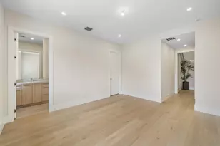 748 NE 72nd St, Boca Raton, FL 33487 - Photo 85
