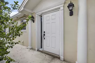 8154 Montserrat Pl, Wellington, FL 33414 - Photo 5