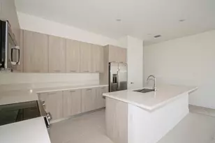 4385 SW 123rd Ln, Davie, FL 33330 - Photo 7