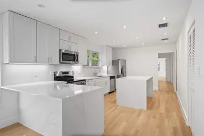 1404 NE 2nd Street, Pompano Beach, FL 33060 - Photo 1