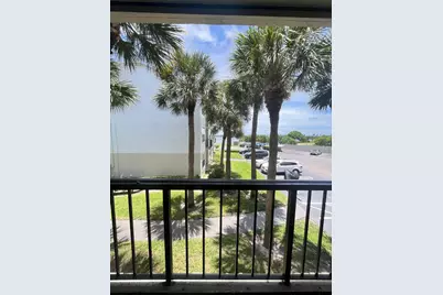 752 Executive Center Drive #24, West Palm Beach, FL 33401 - Photo 11