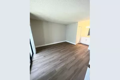 752 Executive Center Drive #24, West Palm Beach, FL 33401 - Photo 7