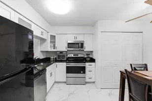 260 NW 76th Ave, Margate, FL 33063 - Photo 3