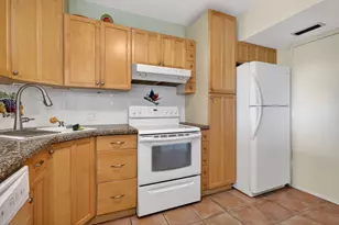 4330 Hillcrest Dr, Hollywood, FL 33021 - Photo 11