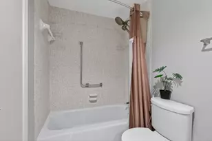 4330 Hillcrest Dr, Hollywood, FL 33021 - Photo 23