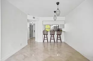 10401 W Broward Blvd, Plantation, FL 33324 - Photo 7