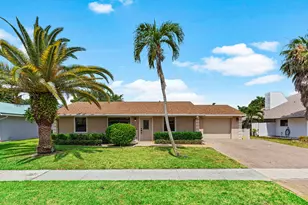 5175 Beechwood Rd, Delray Beach, FL 33484 - Photo 3