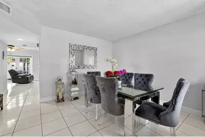 7101 W 24th Avenue #45, Hialeah, FL 33016 - Photo 9