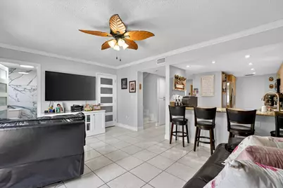 7101 W 24th Avenue #45, Hialeah, FL 33016 - Photo 3
