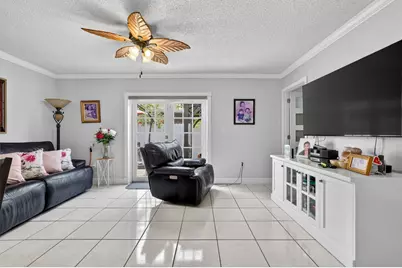 7101 W 24th Avenue #45, Hialeah, FL 33016 - Photo 5