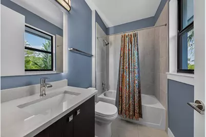 625 NE 22nd Drive, Wilton Manors, FL 33305 - Photo 35