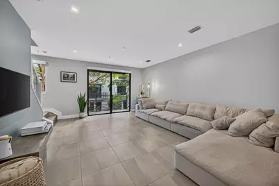 625 NE 22nd Drive, Wilton Manors, FL 33305 - Photo 9