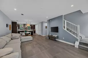 625 NE 22nd Dr, Wilton Manors, FL 33305 - Photo 11