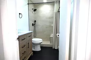 3521 NW 29th St, Lauderdale Lakes, FL 33311 - Photo 9