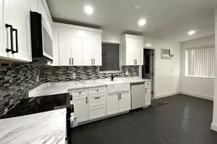 3521 NW 29th St, Lauderdale Lakes, FL 33311 - Photo 5