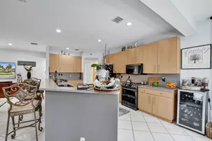 18623 SW 7th St, Pembroke Pines, FL 33029 - Photo 41
