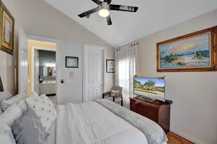 18623 SW 7th St, Pembroke Pines, FL 33029 - Photo 23