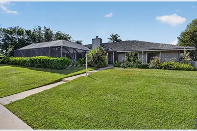 9055 SE Harbor Island Way, Hobe Sound, FL 33455 - Photo 9