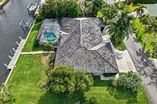 9055 SE Harbor Island Way, Hobe Sound, FL 33455 - Photo 57