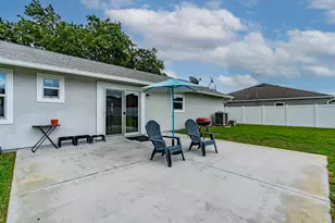2590 SW Hinchman St, Port Saint Lucie, FL 34984 - Photo 41