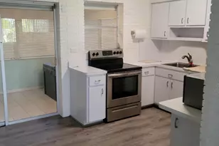 6781 Charleston St, Hollywood, FL 33024 - Photo 7
