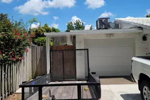 6781 Charleston St, Hollywood, FL 33024 - Photo 5
