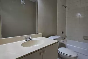 1063 Golden Lakes Blvd, West Palm Beach, FL 33411 - Photo 17