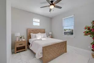 2005 Bridgepointe Cir, Vero Beach, FL 32967 - Photo 17