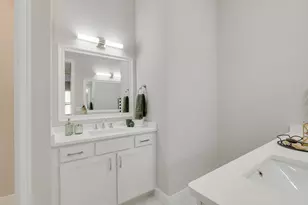 2005 Bridgepointe Cir, Vero Beach, FL 32967 - Photo 13