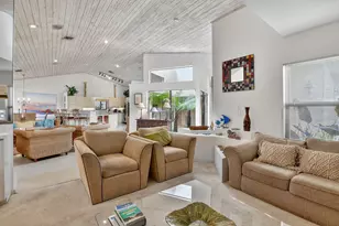22519 W Esplanada Cir W, Boca Raton, FL 33433 - Photo 9