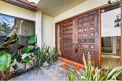 22519 W Esplanada Cir W, Boca Raton, FL 33433 - Photo 3