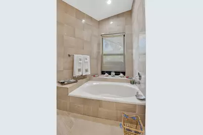 22519 W Esplanada Cir W, Boca Raton, FL 33433 - Photo 35