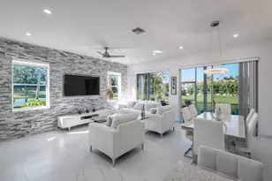 401 Resort Ln, Palm Beach Gardens, FL 33418 - Photo 3