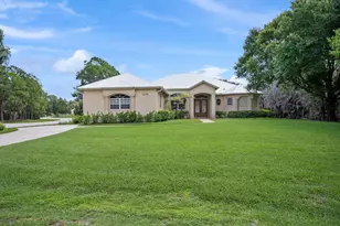 1106 SW Thoreau Ct, Palm City, FL 34990 - Photo 47