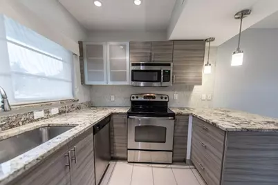 64 Isle Of Venice Drive #22, Fort Lauderdale, FL 33301 - Photo 5