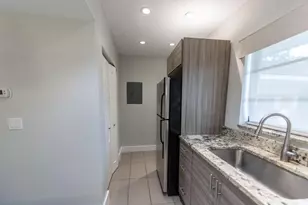 64 Isle of Venice Dr, Fort Lauderdale, FL 33301 - Photo 7