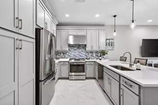 12762 SW Clear Water Way, Port Saint Lucie, FL 34987 - Photo 21