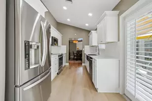 215 NW 117th Way, Coral Springs, FL 33071 - Photo 3